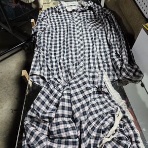 Victoria's Secret Navy and White Plaid Pajama Set